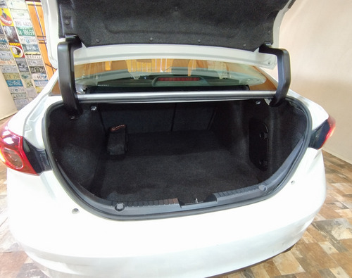 Mazda Mazda 3 Sedan S 1.6 4at