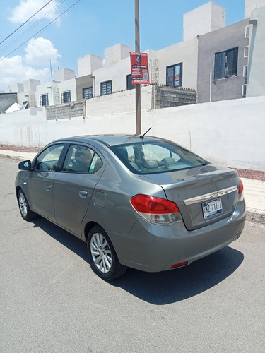 Dodge Attitude 1.2 Sxt Mt