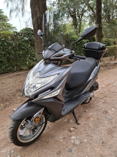 Imagen 1 de 10 de Moto Scooter Corven Expert 150 Full Completa Igual A Nueva!!
