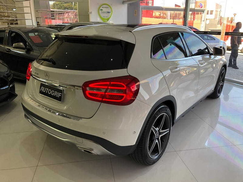 Mercedes-benz Gla 250 2.0 16v Turbo Gasolina Vision 4p