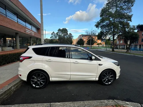 Ford Escape 2.0 St-Line At 4x4