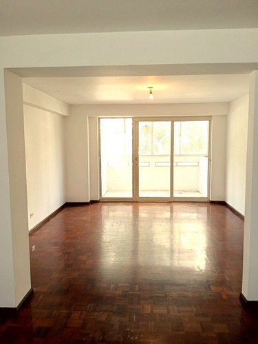 Apartamento En Alquiler 164m2 La Florida