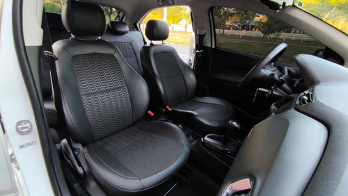 Chevrolet Onix ONIX HATCH LTZ 1.4 8V FLEXPOWER 5P AUT.