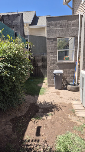Arriendo Hermosa Casa En Condomino Buin