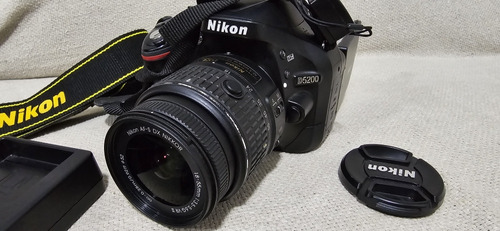 Máquina Fotográfica  Nikon