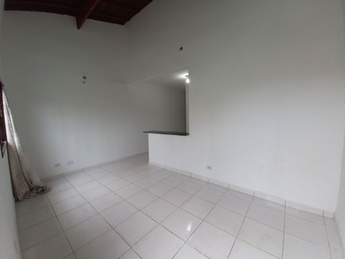 Imagem 5 de 14 de Casa Na Praia Em Itanhaém Aceita Financiar 8685