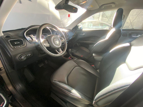 Jeep Compass LONGITUDE 2.0 4x2 Flex 16V Aut.