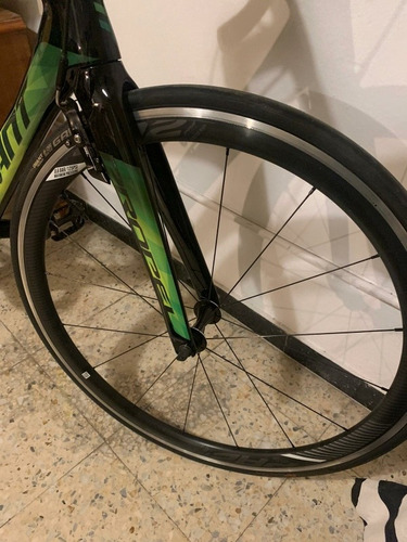 Bicicleta Giant Propel Advance 1