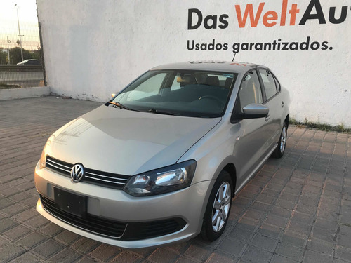 Imagen 1 de 10 de Volkswagen Vento 2014 1.6 Active Mt