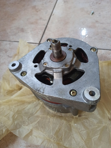 Alternador 24v Pinzgauer 