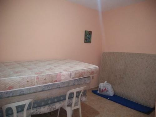 Imagem 2 de 9 de Casa No Jardim Das Palmeiras Com 01 Suíte Em Itanhaém - 7219