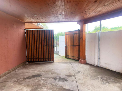 Se Vende Casa Con Amplio Terreno En Galilea Curicó