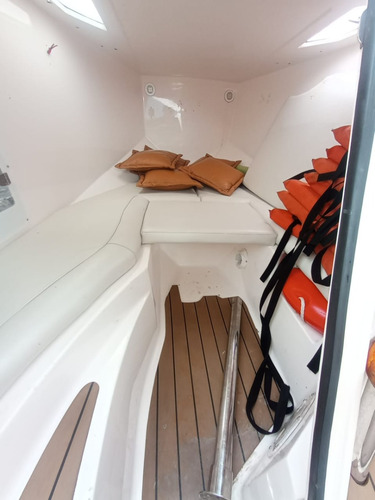 Lancha Ventura 215 Cabin Comfort 2010 Triton Solara Focker