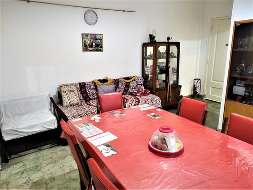 Imagen 8 de 16 de Venta Ph De 2 Ambientes En Monte Castro Con Patio