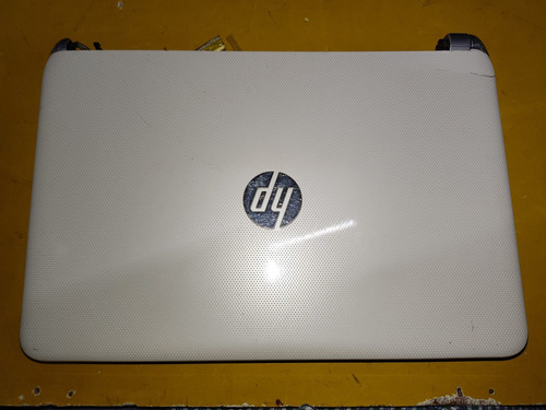 Laptop Hp 14-d007la Funcionando Al 100 Para Partes Sin Bisa