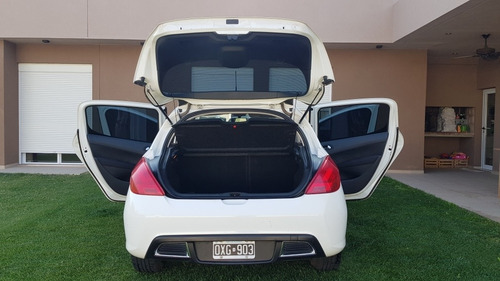 Peugeot 308 1.6 Active 2015