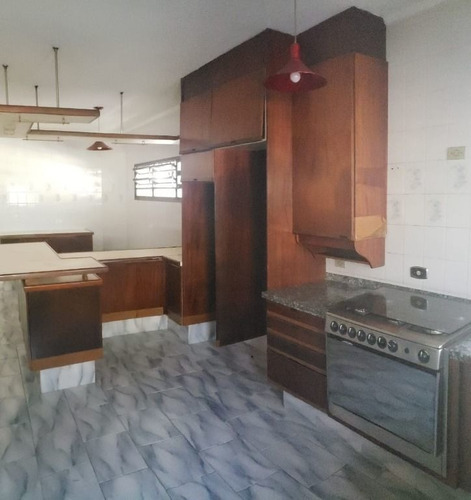 Imagem 5 de 30 de Sobrado Com 4 Dormitórios, 493 M² - Venda Por R$ 1.600.000,00 Ou Aluguel Por R$ 6.175,00/mês - Parque Dos Pássaros - São Bernardo Do Campo/sp - So1127