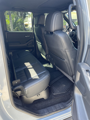 Nissan Frontier 4.0 Pro-4x V6 4x4 At
