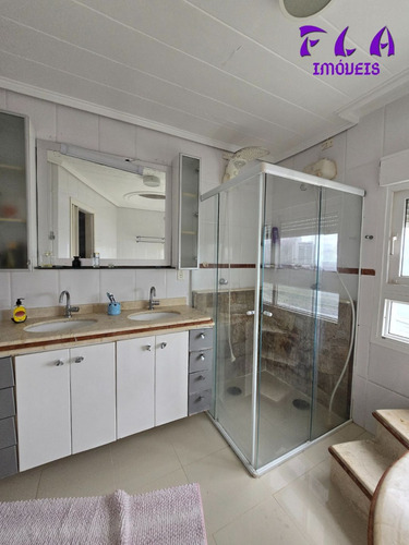 Apartamento De Frente Ao Mar Na Praia Das Astúrias 3 Quartos 2 Suítes Closet Banheira Hidromassagem Sacada Com Vista Para O Mar