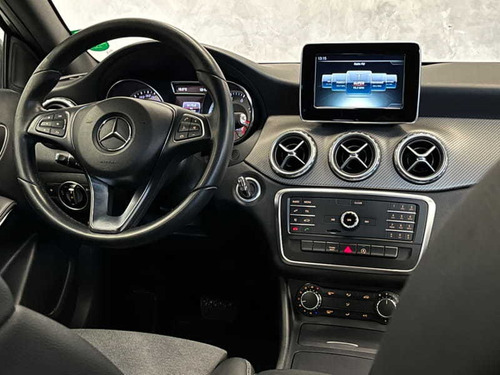 Imagem 15 de 15 de Mercedes-benz Gla 200