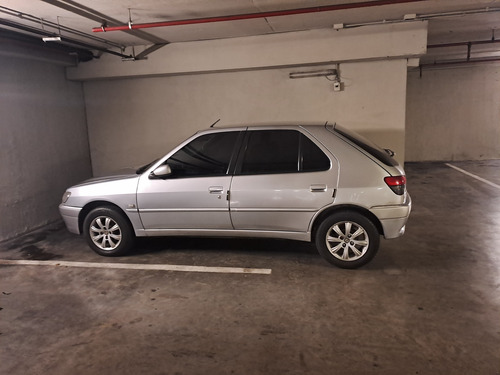 Peugeot 306 1.9 Boreal D Aa