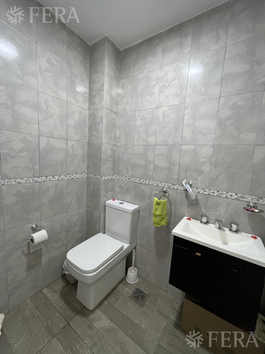 Venta Casa 6 Ambientes Con Cochera En Wilde
