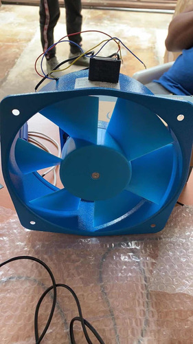 Imagen 3 de 5 de Ventiladores Para Incubadoras De 100 A 500 Huevos