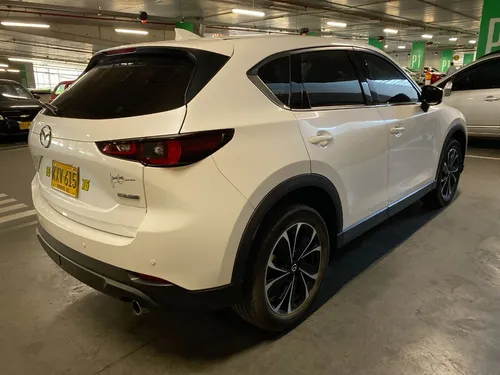 Mazda CX-5 2.5 Grand Touring LX 4