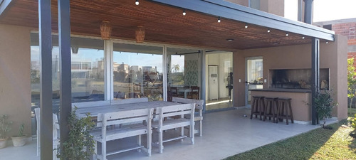 Imagen 6 de 30 de Casa En Venta El Canton