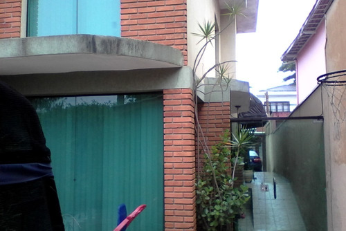 Imagem 5 de 8 de Casa Com 4 Quartos, 5 Vagas Garagem, Bairro Jaraguá, Ótima