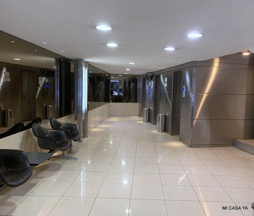 Imagen 6 de 21 de Venta Oficina Cordón Con Portería 24hs, Luminosa Y Con Vista Despejada