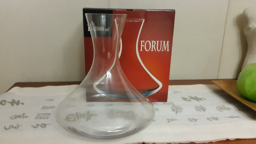 Decantador De Vino De Cristal De Bohemia 2000 Ml. (Usado)