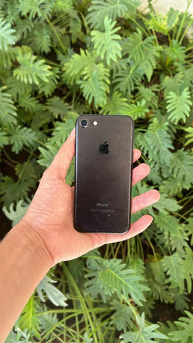 iPhone 7 Black 32 Gb