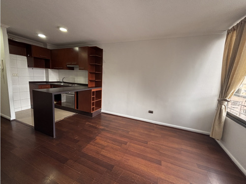 Arriendo 1 Dorm, Calle Marín Santiago