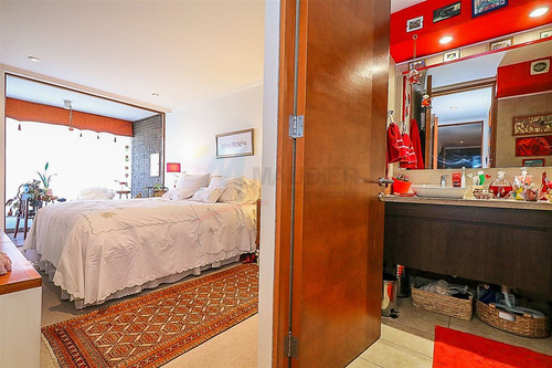 Departamento En Venta De 2 Dorm. En Vitacura