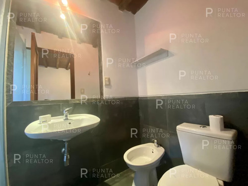 Casa En Alquiler Anual, De 4 Dormitorios, Arenas De José Ignacio, Uruguay