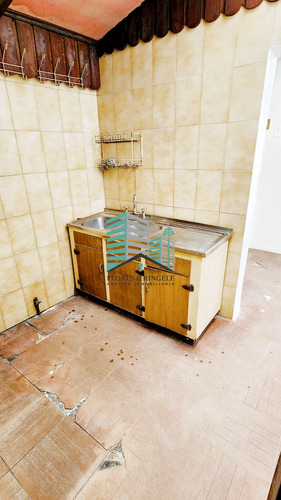 Gran Casa En Venta En Francia Con Inglaterra