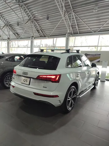 Audi Q5 2.0 L 45 Tfsi Elite Mhev