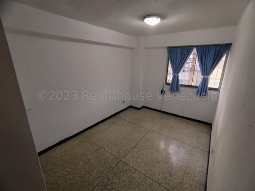 Apartamento En Venta En Parroquia Altagracia