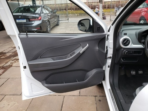 Imagem 9 de 15 de Chevrolet Montana Ls 1.4 Cargo Com Gnv 18m³