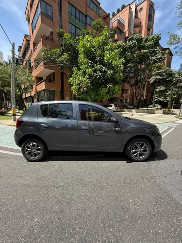 Renault Sandero Expression