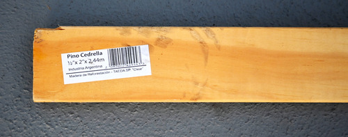 Madera De Pino Cedrella Nueva Beige (Usado)