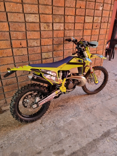 Imagen 2 de 17 de Husqvarna Te 250i 2021 30hs Inmaculada