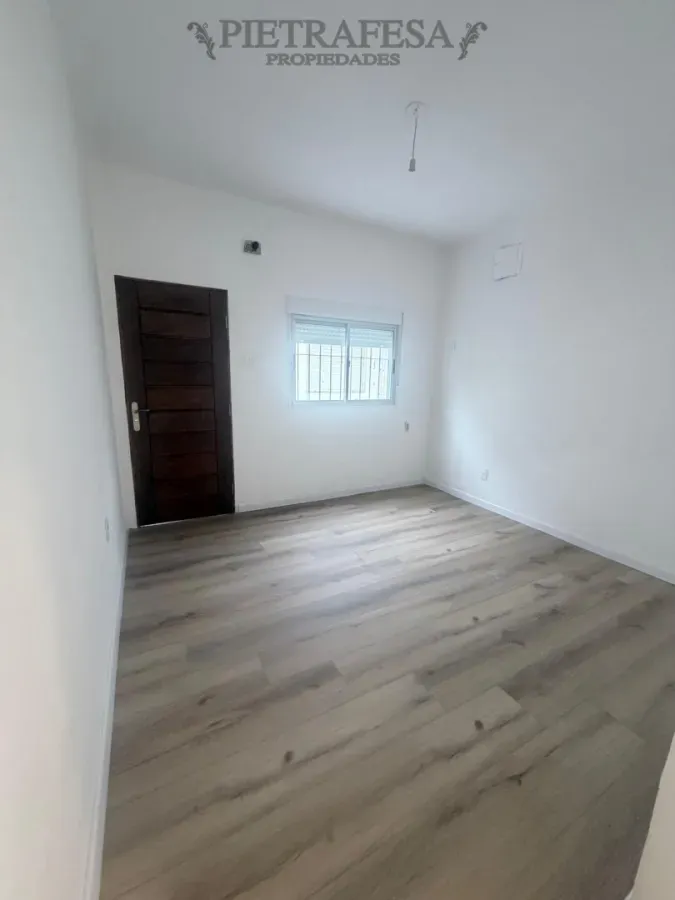 Apartamento En Aquiler,1 Dormitorio, 1 Baño, Patio, Parrillero. La Blanqueada. · Foto 2