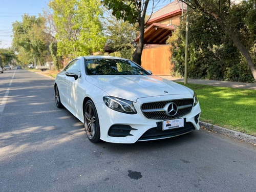 Imagen 3 de 12 de Mercedes-benz E 200 Coupe