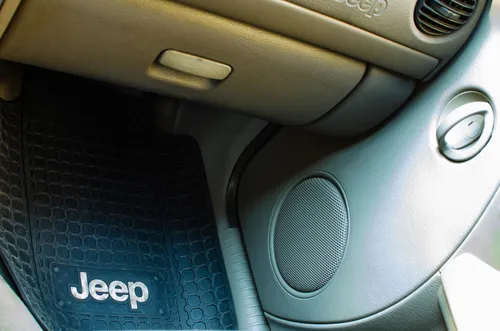 Jeep Liberty Sport 4x2 At