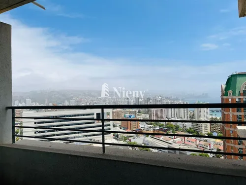Dept En Arriendo De 3 Dorm. En Coracero, Viña Del Mar