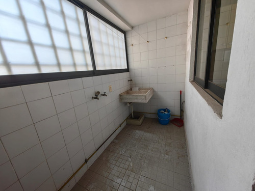 Imagen 22 de 28 de Amplio Departamento En Venta Col Napoles Con 2 Estacionamientos