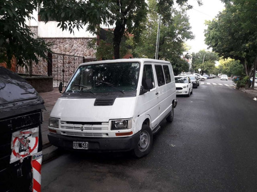 Imagen 11 de 15 de Renault Trafic 2.1 Diesel (larga)