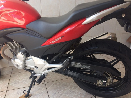 Cb 300 R Vermelha Impecável Com Baixa Quilometragem!